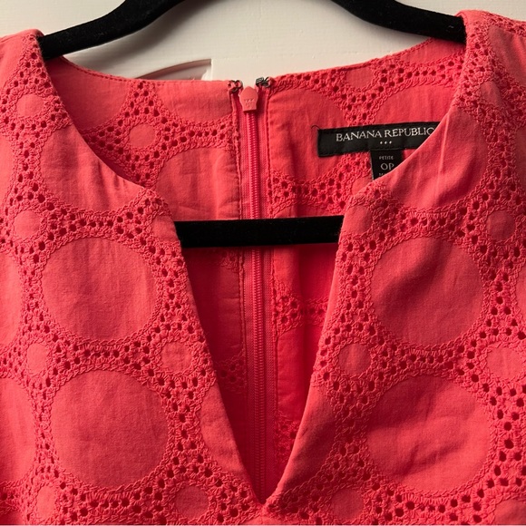 Banana Republic Coral Pink Red Circular Geometric Summer Dress 0 Petite - Picture 3 of 8